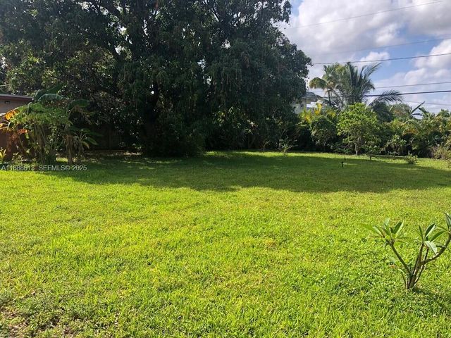 2815 Jackson Street, Hollywood, FL 33020