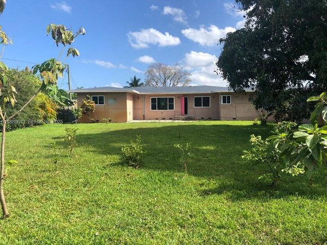 2815 Jackson Street, Hollywood, FL 33020