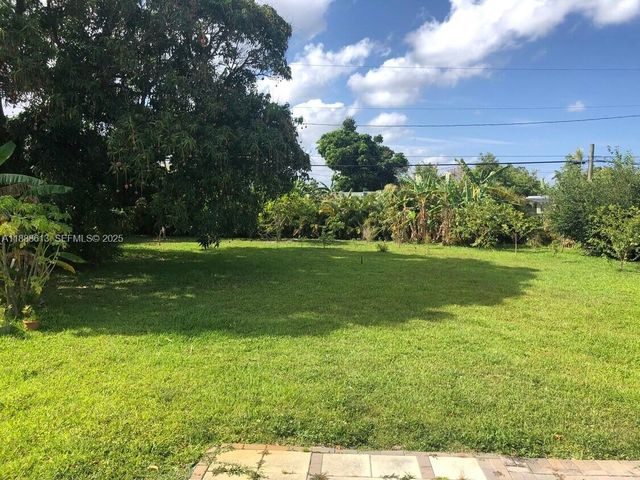2815 Jackson Street, Hollywood, FL 33020