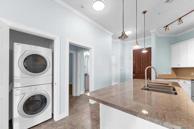 17040 W Fm 1097 Road 4102, Montgomery, TX 77356