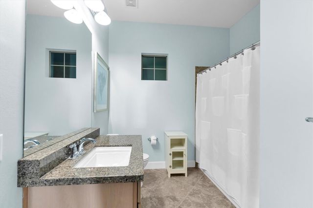17040 W Fm 1097 Road 4102, Montgomery, TX 77356
