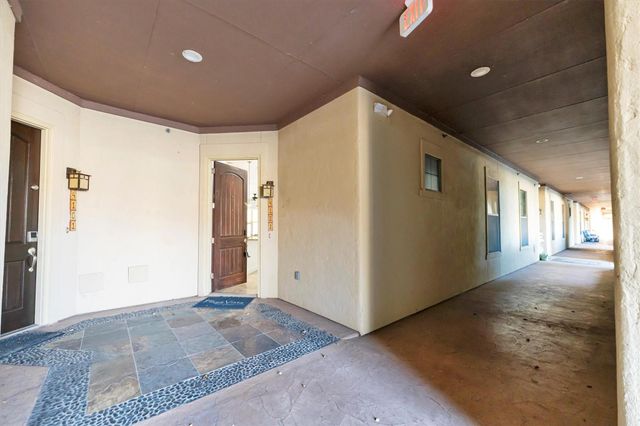 17040 W Fm 1097 Road 4102, Montgomery, TX 77356