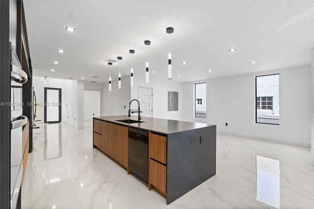 1644 NW 8th Terrace, Miami, FL 33125