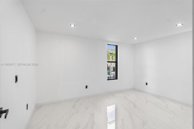 1644 NW 8th Terrace, Miami, FL 33125