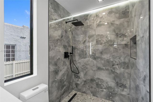 1644 NW 8th Terrace, Miami, FL 33125