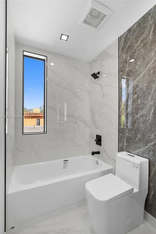 1644 NW 8th Terrace, Miami, FL 33125