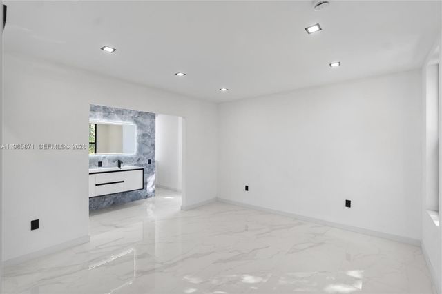1644 NW 8th Terrace, Miami, FL 33125