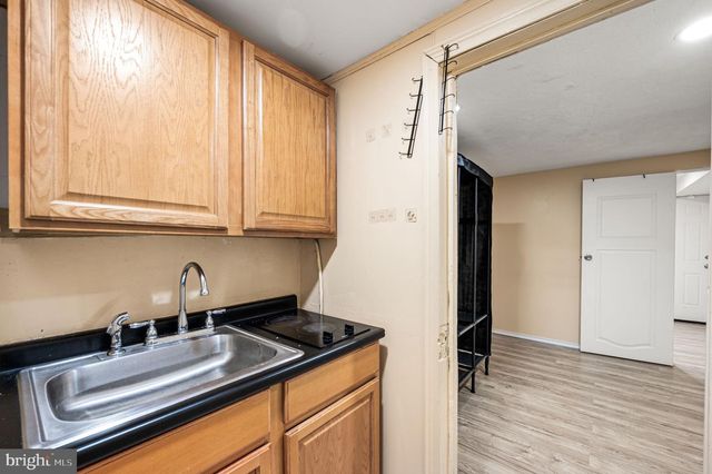 6110 CASTOR AVE, Philadelphia, PA 19149