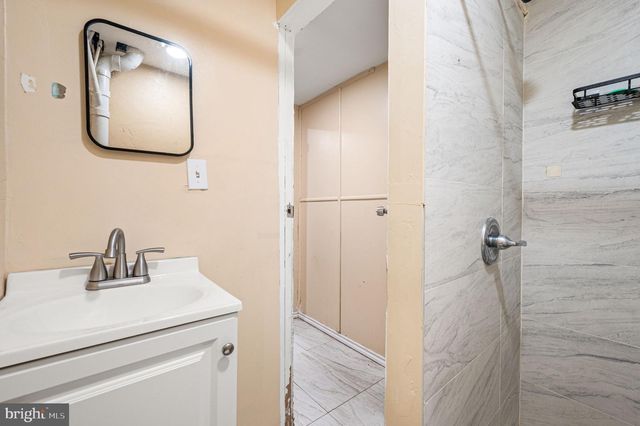 6110 CASTOR AVE, Philadelphia, PA 19149