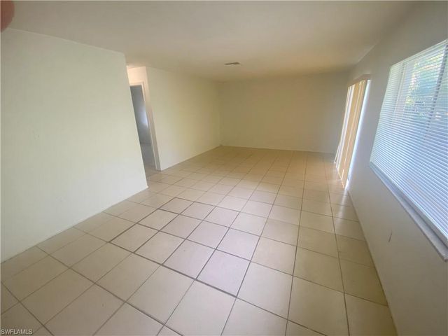 2920 Jackson ST, Fort Myers, FL 33901