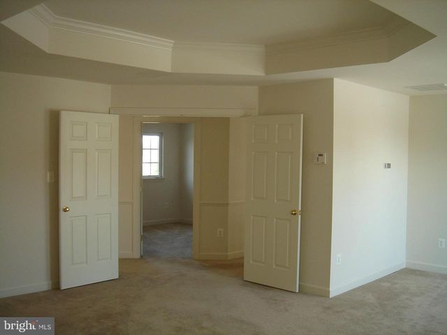 11225 SUFFOLK DR, Hagerstown, MD 21742