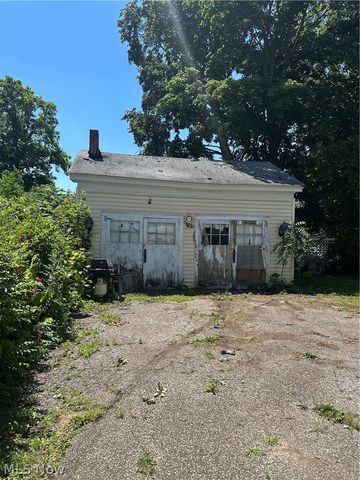 266 S State Street, Painesville, OH 44077