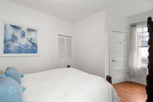 34 Bull Street, Newport, RI 02840