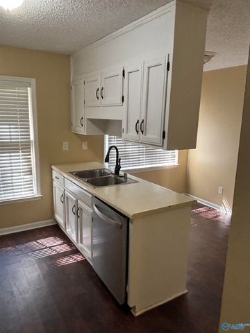 209 Evalyn Street, Madison, AL 35758