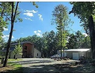 400 Maple Trail, Pikeville, TN 37367