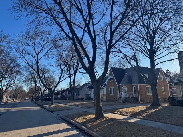 5953 N 41ST STREET, Milwaukee, WI 53209