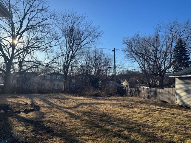 5953 N 41ST STREET, Milwaukee, WI 53209