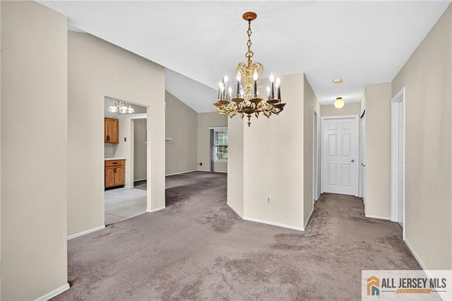 22 James Buchanan Drive 22F, Monroe, NJ 08831