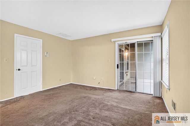 22 James Buchanan Drive 22F, Monroe, NJ 08831