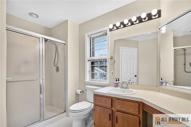22 James Buchanan Drive 22F, Monroe, NJ 08831