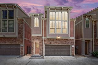 1042 W 23rd Street C, Houston, TX 77008