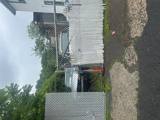 2 Barker Street, Staten Island, NY 10306