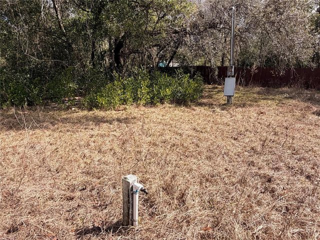 9950 LAKE DRIVE, New Port Richey, FL 34654