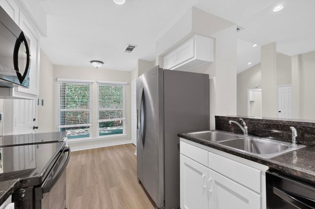 3025 Westforest Drive, Dallas, TX 75229