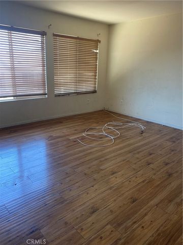 17667 View Mount Court, Victorville, CA 92395