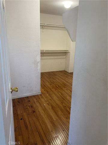 17667 View Mount Court, Victorville, CA 92395