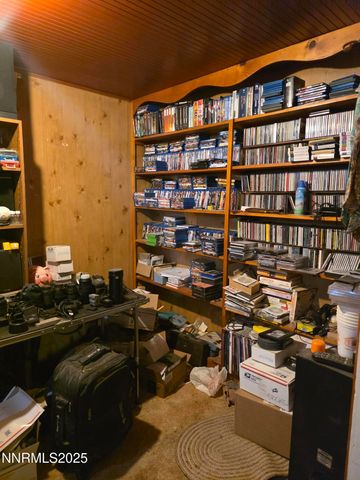 306 6th Street, Hawthorne, NV 89415