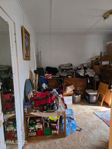 306 6th Street, Hawthorne, NV 89415