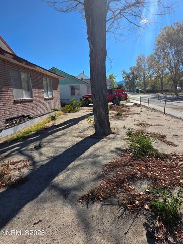 306 6th Street, Hawthorne, NV 89415