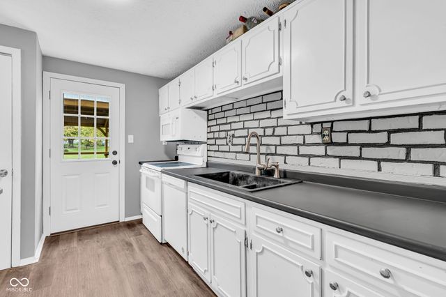 7728 Opelika Court, Indianapolis, IN 46217