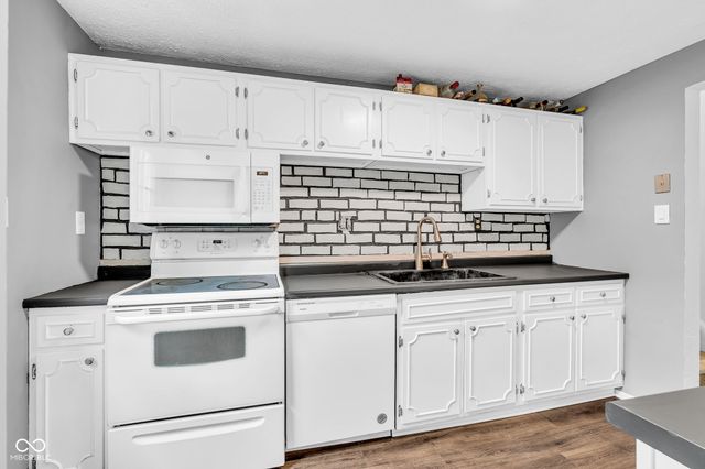 7728 Opelika Court, Indianapolis, IN 46217