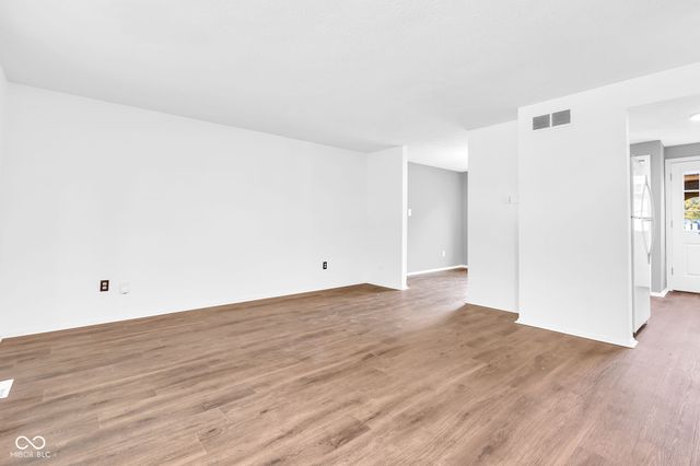 7728 Opelika Court, Indianapolis, IN 46217