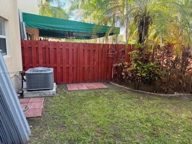 2402 NE 41st Pl 2402, Homestead, FL 33033