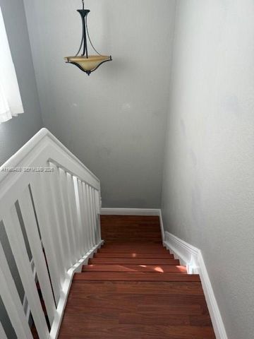 2402 NE 41st Pl 2402, Homestead, FL 33033