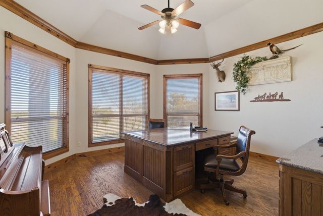 135 Serrano Court, Weatherford, TX 76087