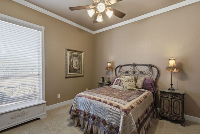 135 Serrano Court, Weatherford, TX 76087