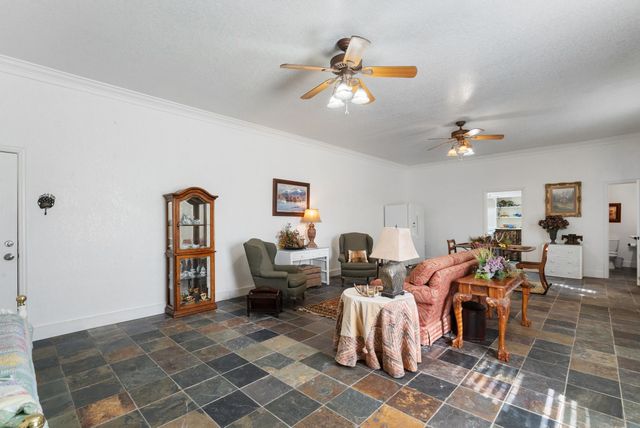 135 Serrano Court, Weatherford, TX 76087