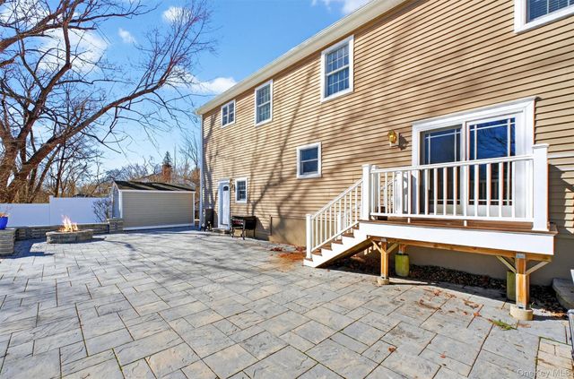 2864 Old Yorktown Road, Yorktown Heights, NY 10598