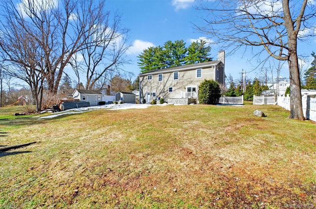 2864 Old Yorktown Road, Yorktown Heights, NY 10598