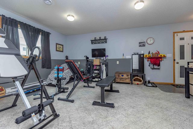 1224 7th Street N, Moorhead, MN 56560