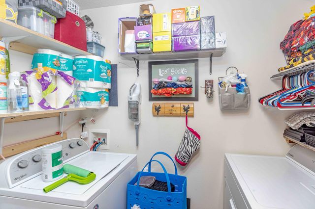 1224 7th Street N, Moorhead, MN 56560