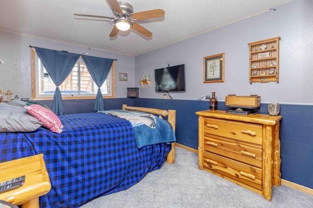 1224 7th Street N, Moorhead, MN 56560