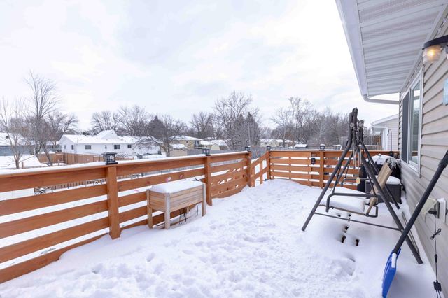 1224 7th Street N, Moorhead, MN 56560