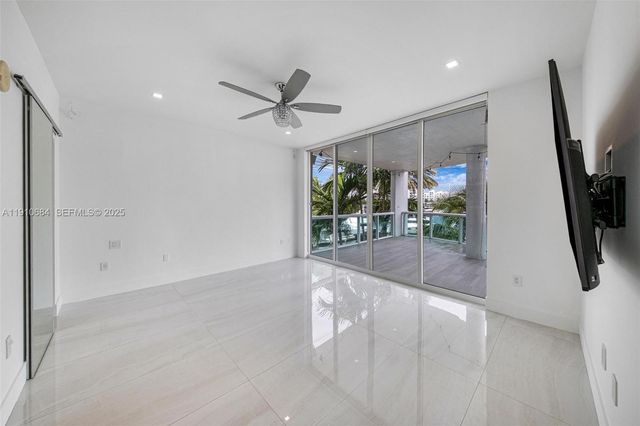 7918 Harbour Island Drive 207, North Bay Village, FL 33141