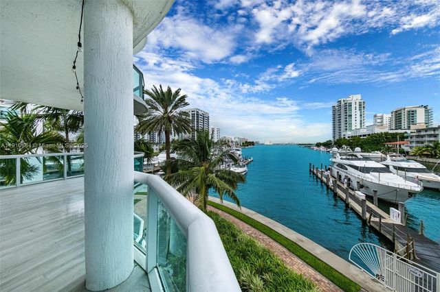 7918 Harbour Island Drive 207, North Bay Village, FL 33141