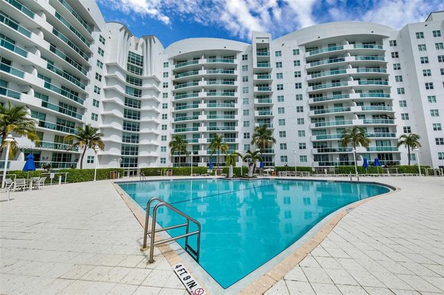 7918 Harbour Island Drive 207, North Bay Village, FL 33141
